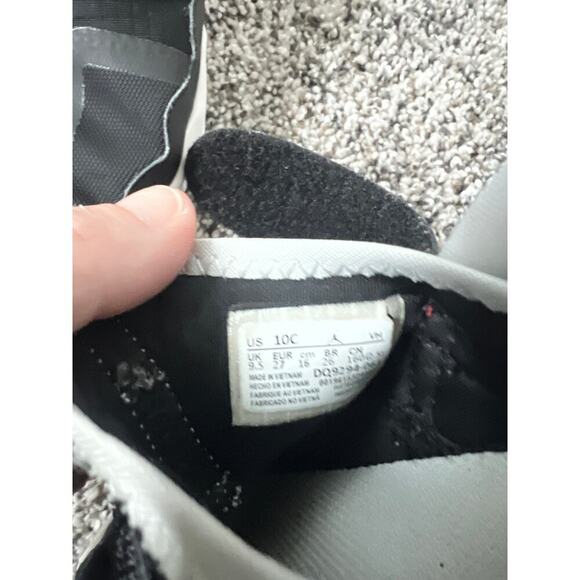 Air Jordan slip on velcro shoes toddler size 10c - Picture 6 of 7